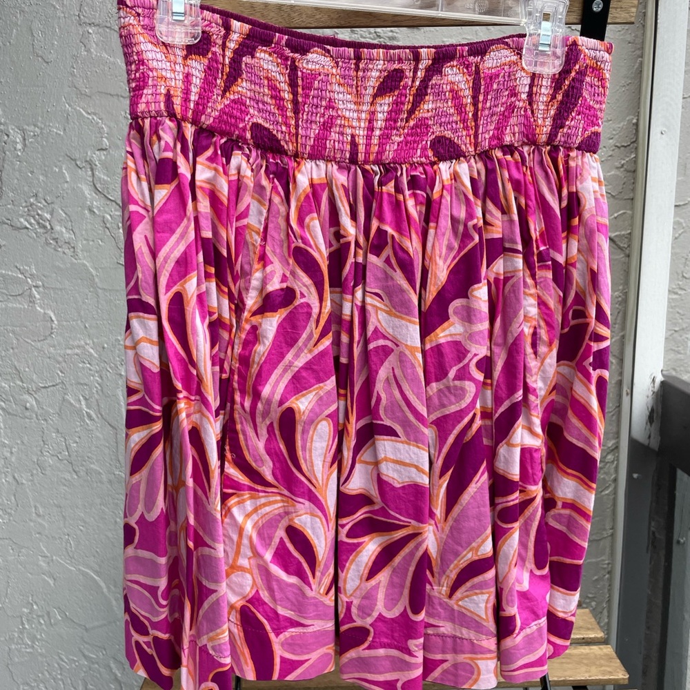 Gap Reversible Pink Floral Skirt. Size medium